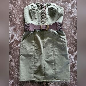 GUESS size 6 Green Strapless Dress with Belt